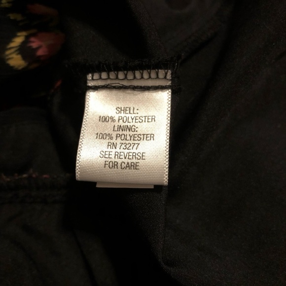 ⭐️ Candies Back Keyhole Dress - Picture 6 of 7